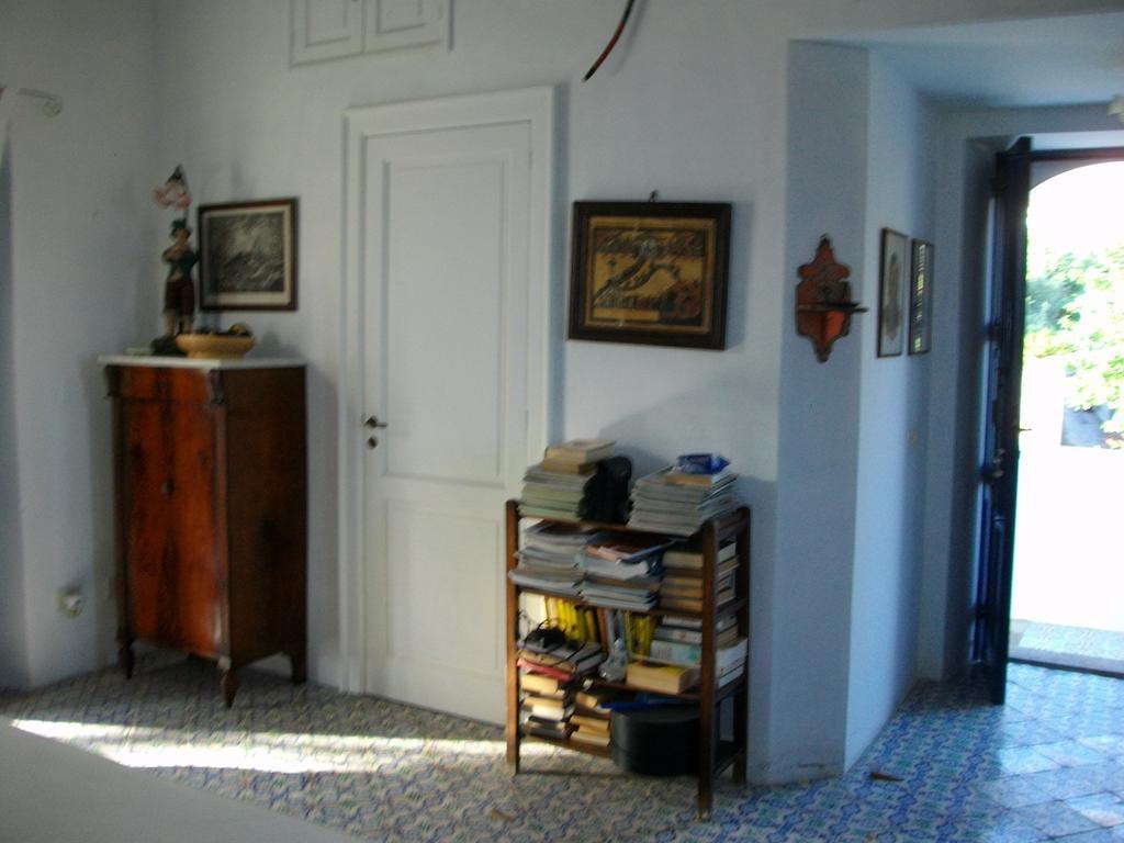 Villa A' Riggiola à Stromboli Chambre photo